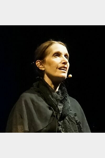 Renata : 'Si on chantait le temps des Poilus'