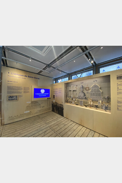 Exposition permanent