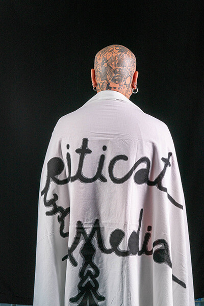 portrait de Babi Badalov