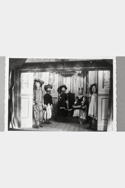 CENTRE DES ARTS MARIONNETTE