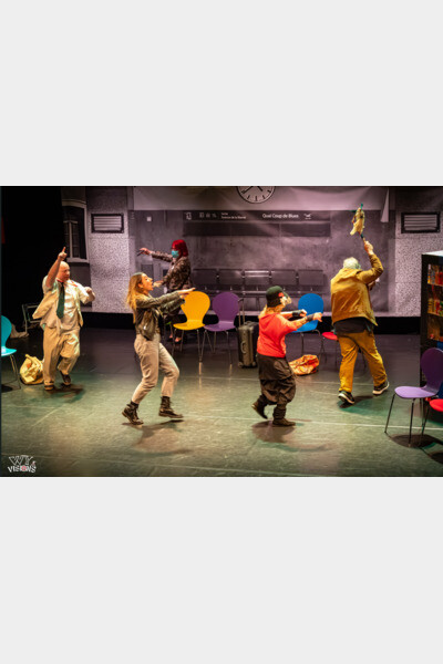 Course poursuite dans la Gare